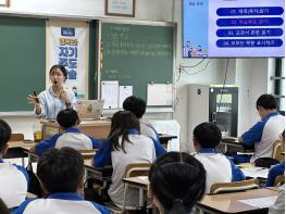 지산중학교, 1학년 대상으로 학습코칭 프로그램 ‘행복한 자기주도 학습’ 실시 기사 이미지