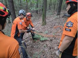 “실전처럼 훈련한다! 파주소방서 산악사고 완벽 대비” 기사 이미지