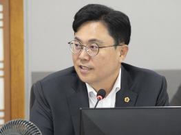 [경기도의회] 이용욱 의원, 사회적경제 대전환의 기회... 道가 지원 확충통해 혁신 이끌어야 기사 이미지