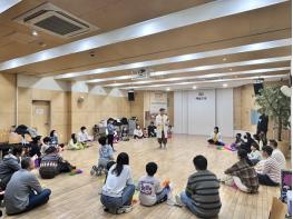 파주시 해솔도서관, 경기문화재단 ‘노는예술, 더하기’ 사업 성황리에 마무리 기사 이미지