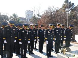 파주소방서, 경건한 참배로 새해 다짐...“안전에 한걸음 더” 기사 이미지