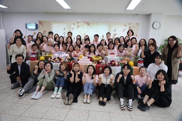 기념촬영 하효종 기자