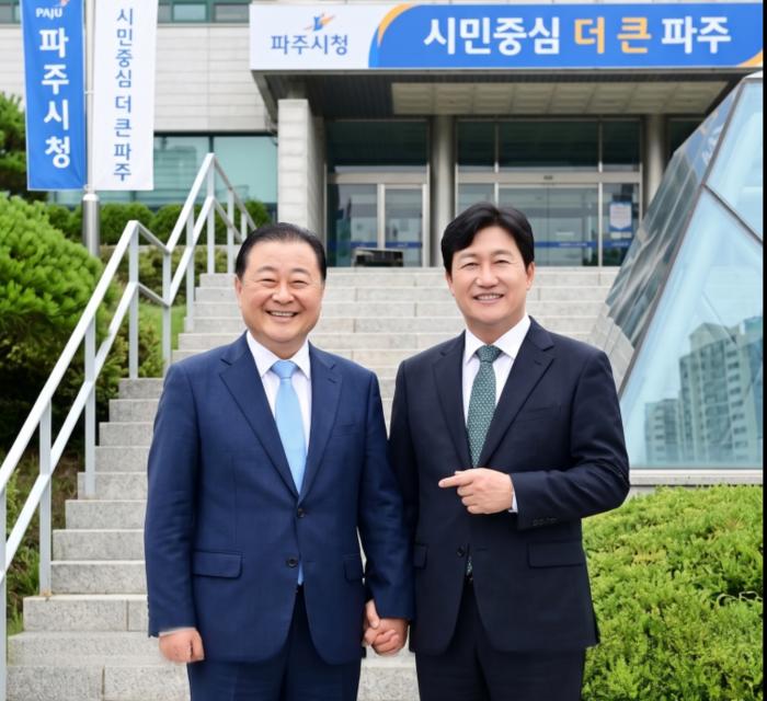 정쟁의 앙금을 씻는 실용의 정치 기대… 전·현직 정치인들은 파주의 소중한 자산