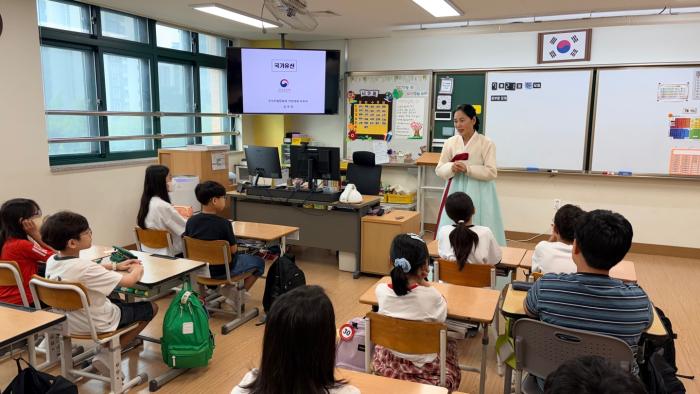 와석초등학교, '문화유산 징검다리' 수업으로 옛 전통문화 가치 되새겨 