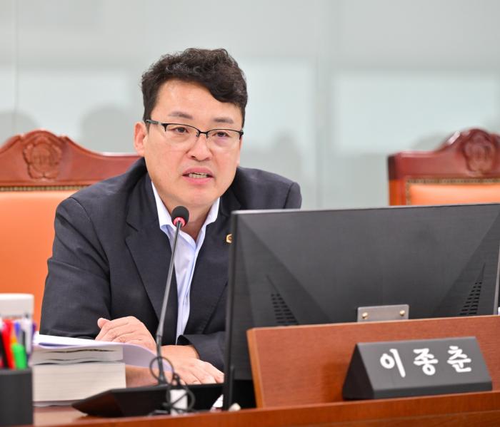 [경기도의회]  이종춘 의원,  DMZ영화제·안중근평화센터·평화누리 안전예산까지 ‘파주 현안’ 꼼꼼히 점검