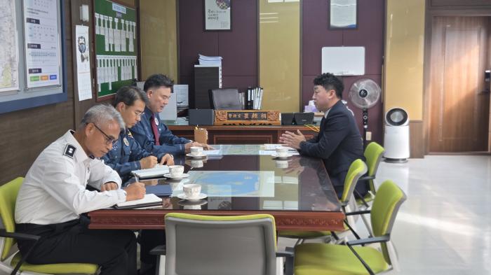 [경기도의회] 손성익 경기도의원, 파주경찰서와 간담회에서 운정학교의 목소리 담은 건의문 전달